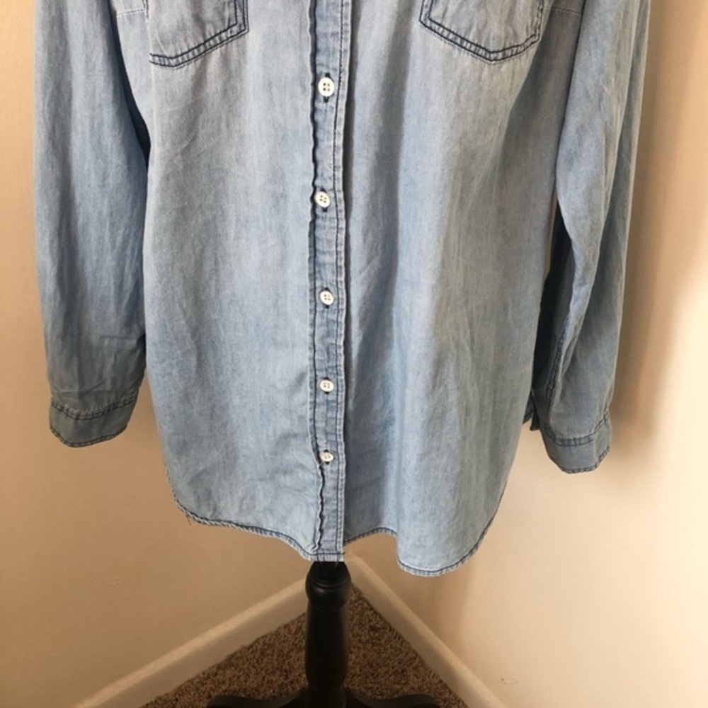 Torrid Chambray Button Down Shirt - image 5